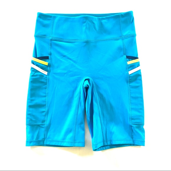 Fabletics Motion 365 Trinity Shorts - Picture 7 of 8